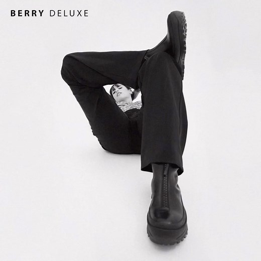 Rozzi on Instagram: "Berry (deluxe) is out now !! Stream it wherever you listen to music 🍓"