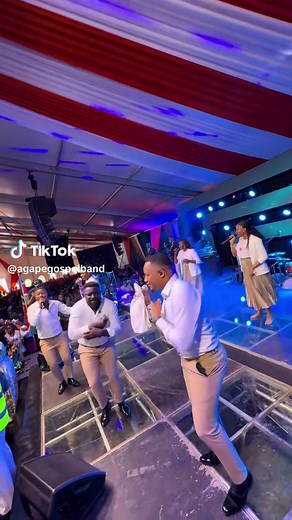 Solo Performance of Soloo and Agape Gospel Sounds