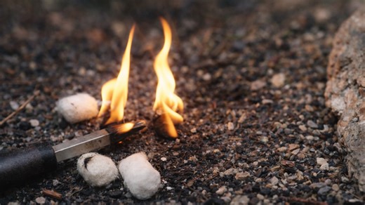 Can Bigfoot fire plugs start a fire fast?