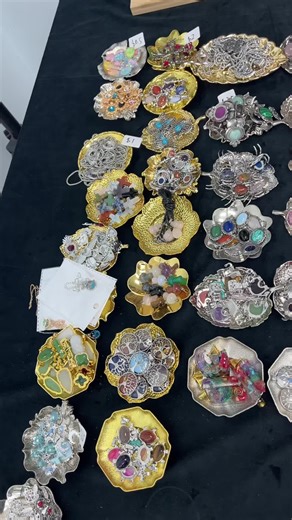 Lots of new arrivals, big promotion, welcome to the livestream to see #pendents #diycraft #crystals #necklace #foryoupage