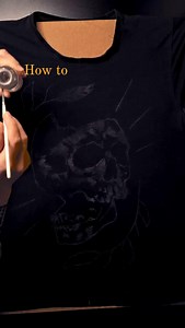 A quick guide of the basics of bleach painting on fabric ✨ If you want to learn more, comment “join” and I’ll send you some info about my detailed tutorials in my bleach painting club. (Don’t worry, you can go through them at your own pace) | art by kivi