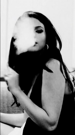 Selena Gomez smoking moments