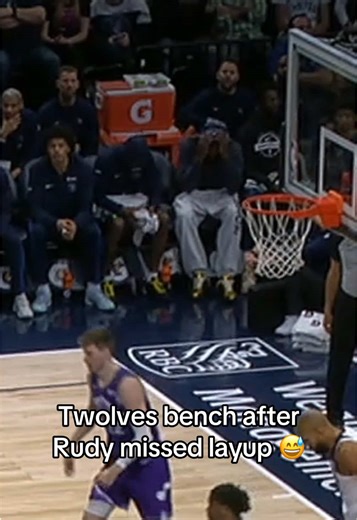 Timberwolves Bench Reacts to Missed Layup