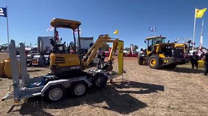CJD is thrilled to announce our presence at the Dowerin Field site! 👏 Get ready to be amazed as we showcase the incredible ER616F Mini Excavator and the powerful Wheel Loaders by SDLG. Come and visit our friendly staff at site 228, where you can experience first hand the awesomeness of our SDLG machines on display. Why should you be excited? Here are some reasons: 📣Unmatched performance: Experience the power and efficiency of our machines, designed to tackle any task with ease. 📣Expert suppor