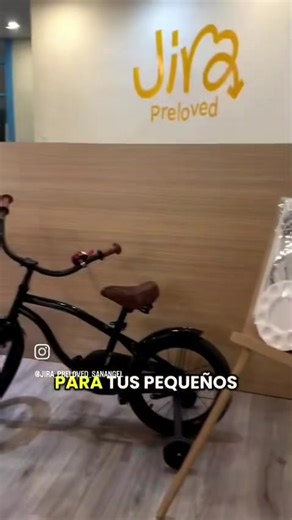👶♻️ JIRA PRELOVED: Lo que tu peque necesita, sin gastar de más En JIRA PRELOVED encuentras artículos para bebés y niños (0 a 10 años) en excelente estado y a precios increíbles. 💚 Compra y vende productos infantiles 💸 Ahorra mientras cuidas el planeta 🌎 Dale una segunda vida a lo que otros ya no usan 🎒 Juguetes, carriolas, ropa, accesorios, zapatos ¡y mucho más! ✅ Todo limpio, funcional y como nuevo 📍Pabellón Altavista, Desierto de los Leones 52, San Ángel, CDMX 👉 ¡Visítanos y descubre te