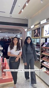 459K views · 2.6K reactions | @nayanthara #Nayanthara @tirabeauty @9skinofficial | Nayanthariann | Facebook