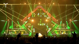 We have some big news! 🔥 Delighted to announce that our remix of ‘Leben… I Feel You’ by Schiller x Peter Heppner will be released 16th June. Its been in our sets for over 2 years, we’ve had so many requests to get this one out there officially. We’re very pleased to get the green light to make the release happen. Make sure to pre save it from the link below, thanks for your continued support. Huge thanks to Schiller and the team at Universal for making it happen! Pre Save: https://umg.lnk.to/Al