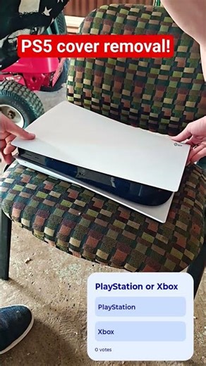 PS5 easy cover removal!