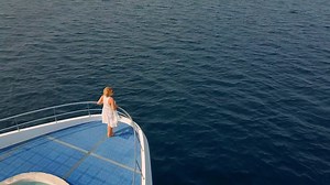 SocialMediaWealthRevolution