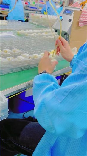 The speed of this line is faster than my internet connection.🚀#factory #manufacturing #b2bbusiness