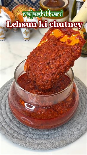 Rajasthani Famous Lehsun ki Spicy Chutney - laal Mirch Lehsun Chutney #lehsun #chutney #spicy #food
