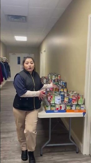 Indiana Department of Insurance Donates Over 1,000 Items! 🥫