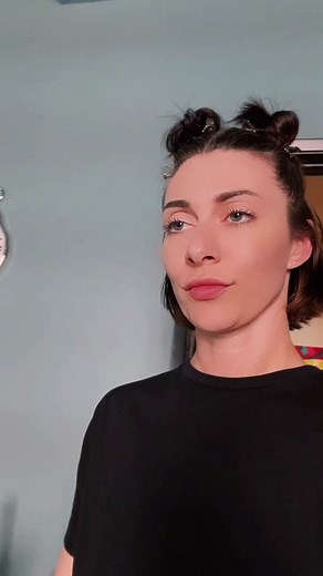 alexa play new b*tch by qveen herby 🥵
