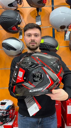 La Lambretta Moto on Instagram: "🏁Unboxing Ls2 Advant X Carbon Future II Red 🏁🔥 #ls2 #advant #asmr #viral #soundon"