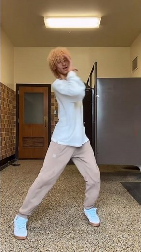 KATSEYE 'Pinky Up' Sped Up Dance Challenge 😱☝️#tiktok #viral #trending #fypシ゚viral #youtubeshorts