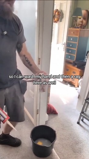 What filler should you use when decorating and how should you use it to get the best results. #decoration #decorating #homedeco #filling #easyfill | Touching the Wood | Facebook