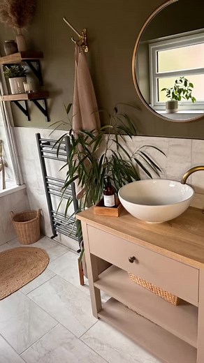 DIY renovations so far… Follow for more diy and interior inspo @Casacrank @Casacrank @Casacrank #HomeInteriorDesign #HomeInspiration #HomeStyleIdeas #InteriorDesigns #HomeInspo #HomeDesignIdeas #homeinteriordesign #myhomestyle #HomeTours #HomeDesignInspo #MinimalistHome #diyhacks #diyhome