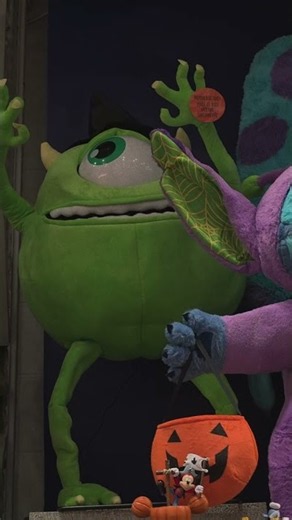Monsters Inc. Mike Wazowski Animatronic at Lowe's 🧪✏️