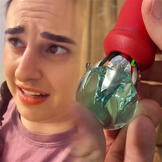 Hand mirrors are handy #comedy #character #foryoupage #viral #teenager