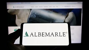 How To Earn $500 A Month From Albemarle Stock - Albemarle (NYSE:ALB)