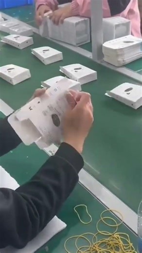 make a package to wrap the headset container which is formed using