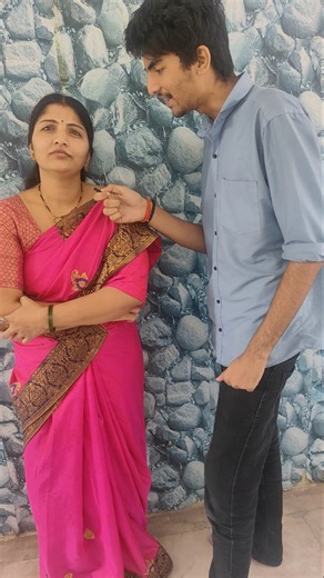 Amma weakness ento kani na chempalu palgutayi 🤦🏻‍♂️ #shorts #comedy #telugufunny #family #relatable