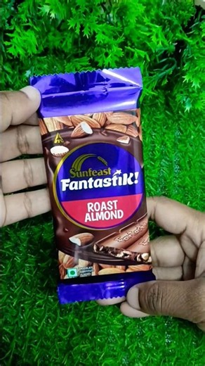 Almond Crunch in Every Bite! 🍫 Sunfeast Fantastik Roast Almond Chocolate