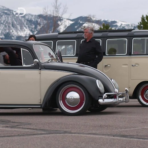 The VW Beetle is quickly becoming a thing of the past. 😭 Looks like Dave Kindig has revolutionised the classic just in time. | Discovery Channel UK