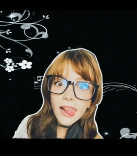 first time using graphs idk how i fell #dookie #hoolabaloobaaedit #hoolabaloobaa #paprikaparade