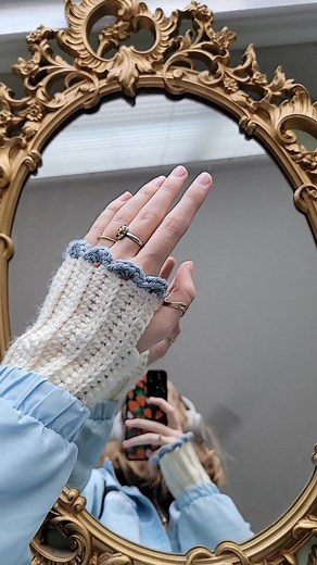 Crochet Fingerless Gloves and Arm Warmers Tutorial
