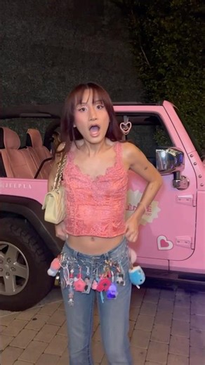 That one friend who brings trinkets everywhere 😂