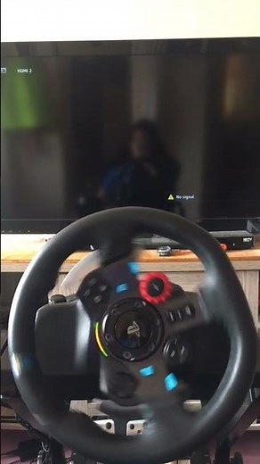 Turn on PS4 and Logitech G29