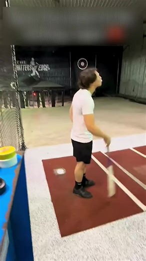 They Accidently Put it On 70 MPH... #batting #cage #machine #speed #entertainment