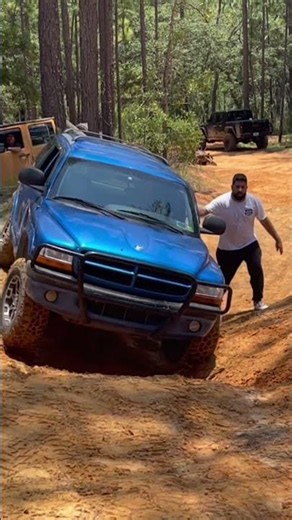 1999 Dodge Durango off-road #4x4 #dodge #citrus #wheeling #offroad #offroading #mopar