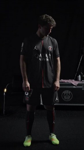 Our new PSGx Jordan fourth kit! ⬛️✨