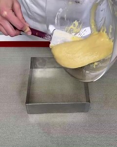 I want to ask you to support the outstanding Ukrainian pastry architect and mold designer Dinara Kasko @dinarakasko with this post today❤️🙏. In this video, which we have filmed recently, Dinara assembles a lemon cake🍋 in a silicone mold she made herself when it was possible. Now Dinara has left her house in Kharkiv, where bombing and shelling have been going on for 5 days. Together with her small kids, she is looking for a place where they will be safe. While Dinara hides in hotel halls and bo