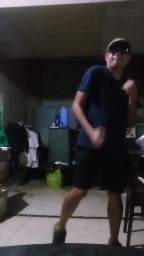 Just for fun and laughs: Dance and groove with flaws to the beat off " Boys do fall in love" retro 80's.😆😆😆 #dancewithflaws #danceandgroove | Lorence Danipog