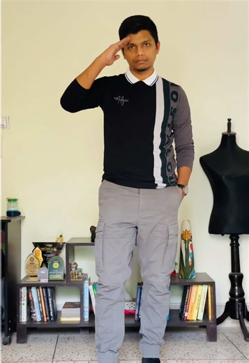 Mix and Match Men's Fashion: White Polo, Cargo Pants, Chelsea Boots