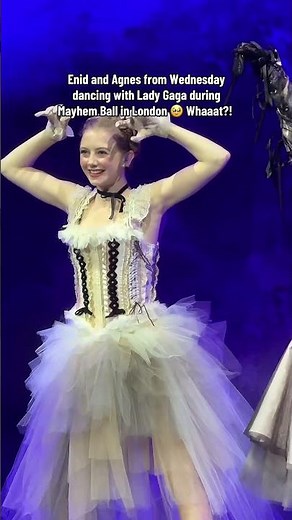 Lady Gaga, Emma Myers & Evie Templeton Perform the Dead Dance! 🖤✨