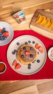 . شوفوا بان كيك بيتي كروكر اللذيذة من أول طبقة لآخر لقمة! 🥞✨​​ #بيتي_كروكر #بان_كيك ‏Watch Betty Crocker’s fluffy buttermilk pancakes come to life, one delicious bite at a time! 🥞✨ #BettyCrocker #PancakePerfection #StopMotion​ #Pancakes | Betty Crocker Arabia