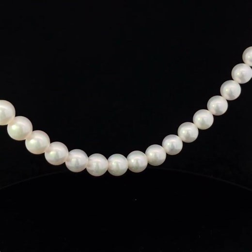 14K White Gold 8.0x8.5mm Akoya Pearl Strand Necklace