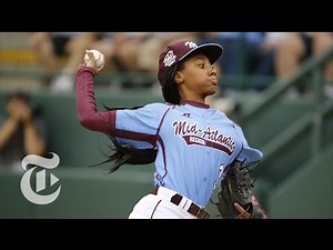 Mo'ne Davis: How the Little League Baseball Sensation Pitches | The New York Times