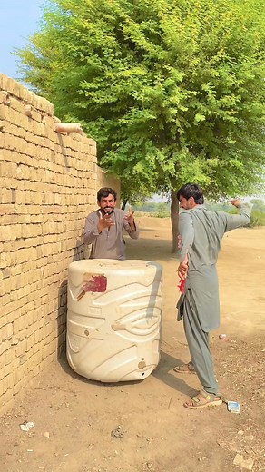 Larki ko tanki me Q dala 😱 | Team Amk Extra