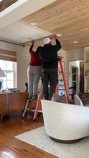 Transform Your Popcorn Ceiling with Planking
