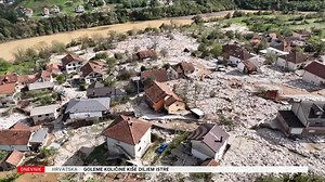 Tragedija u Bosni i Hercegovini. Najmanje 18 ljudi izgubilo je život u stravičnim bujicama, poplavama i odronima izazvanima obilnim pljuskovima. Voda je nosila kuće, odroni ih zatrpavali. Uništeni su mostovi, blokirane ceste. Traje potraga za nestalima, sigurno je da će broj mrtvih nažalost još rasti. Više na --> https://bit.ly/BiH_Poplave | DNEVNIK.hr