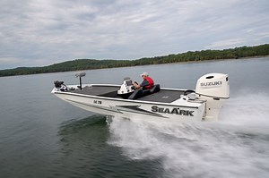 SeaArk Boats BC 210