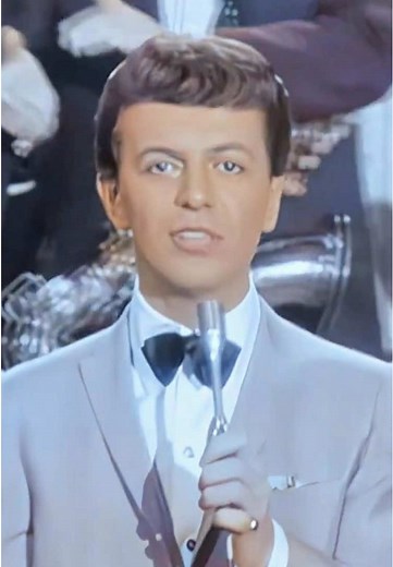 Dion DiMucci - Runaround Sue #RunaroundSue #Dion #ClassicRock #Oldies #60sMusic
