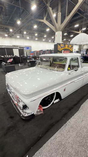 Gorgeous Chevy! ‪@semashow‬