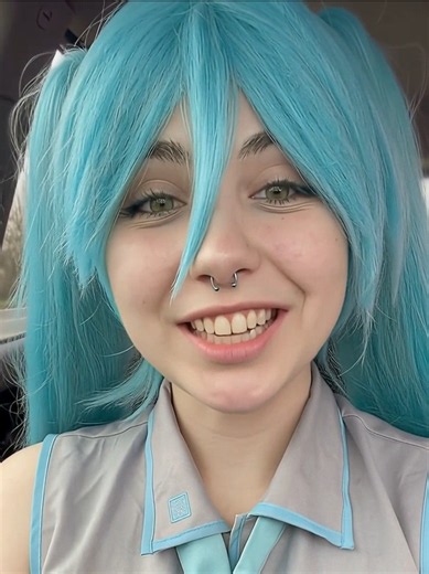 well yeah 😅 . . . #miku #cosplaygirls #kikumori #usa #viral | miku cosplay outfit