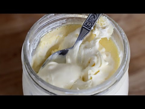 Simplest Homemade Sour Cream
